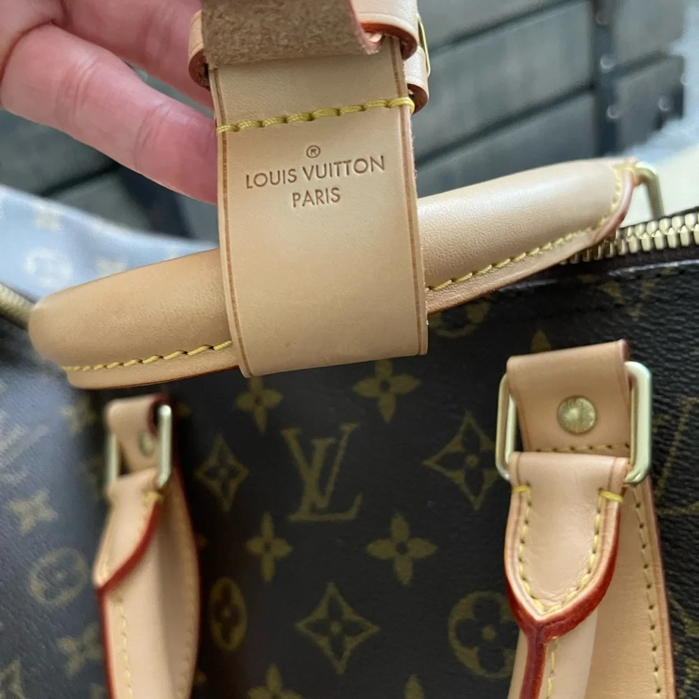 Louis Vuitton Keepall Bandouliere 55 - Picture 9 of 14